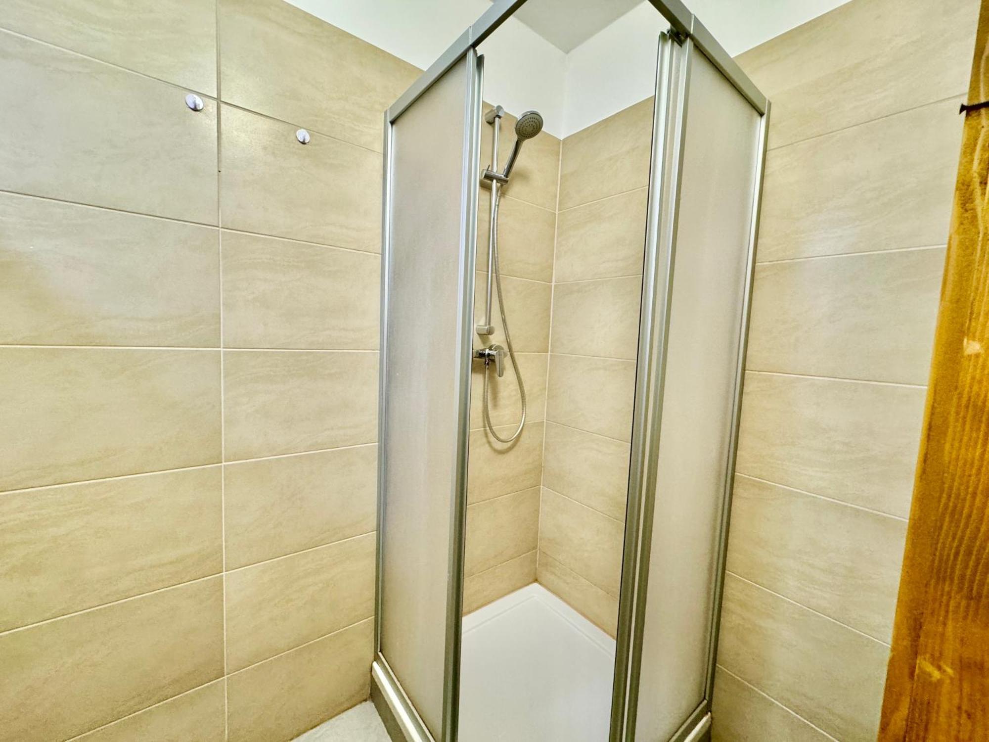 Prime Suites Near Schoenbrunn Castle Bécs Kültér fotó