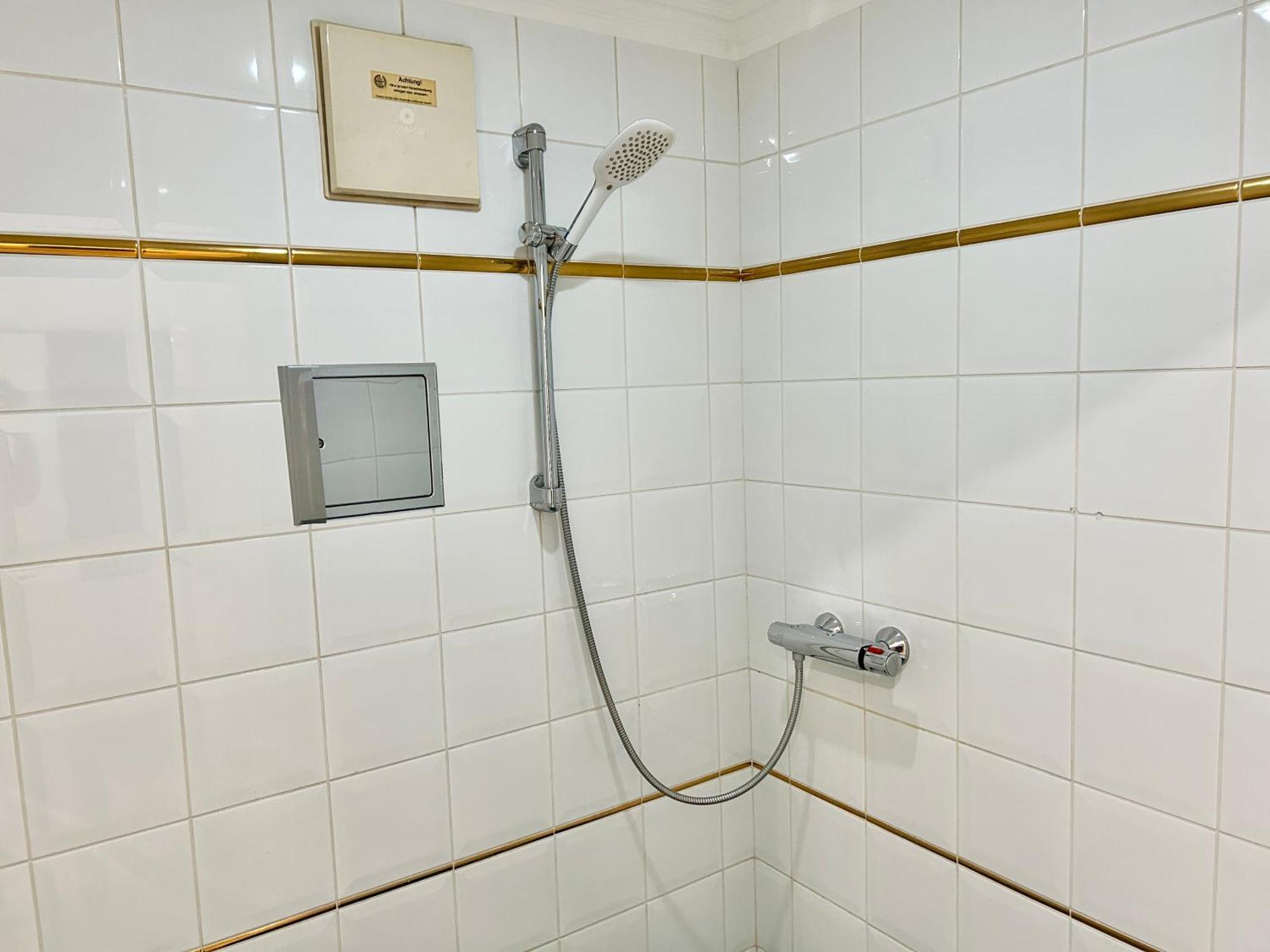 Prime Suites Near Schoenbrunn Castle Bécs Kültér fotó